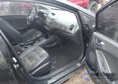 2015 Kia Forte Ex z USA, uszkodzony, nr VIN KNAFZ4A81F5342996